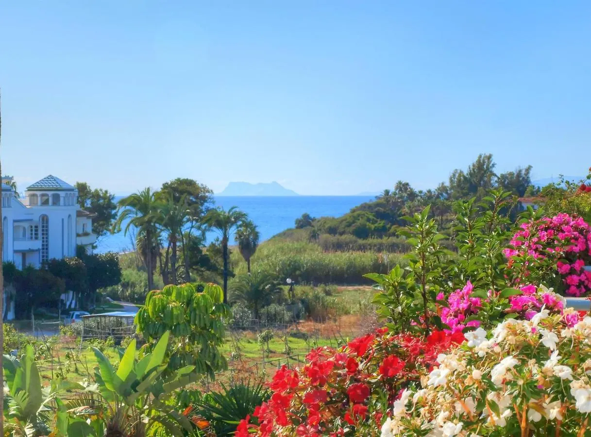Dominion Beach Apartment Estepona