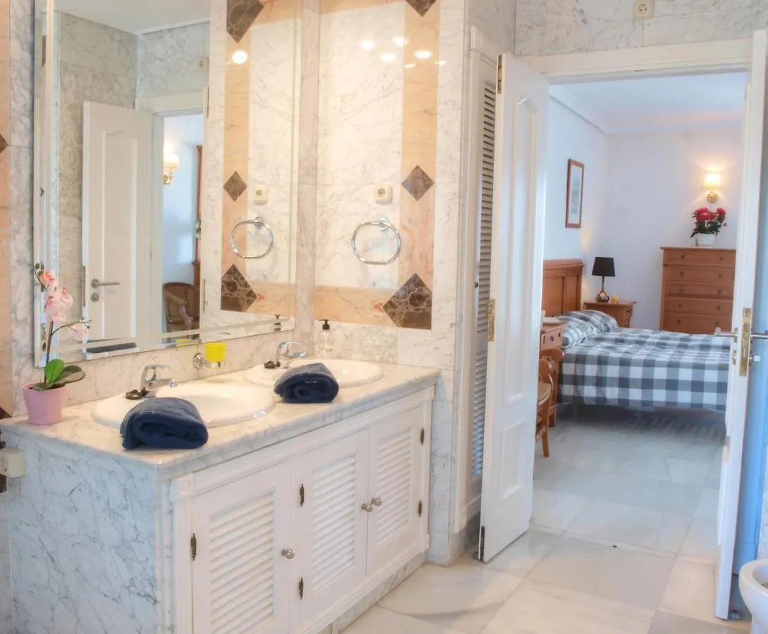 Dominion Beach Apartment Estepona Spain