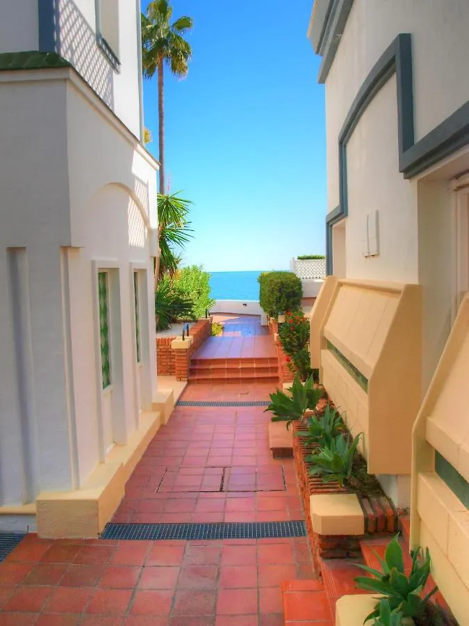 Dominion Beach Apartment Estepona