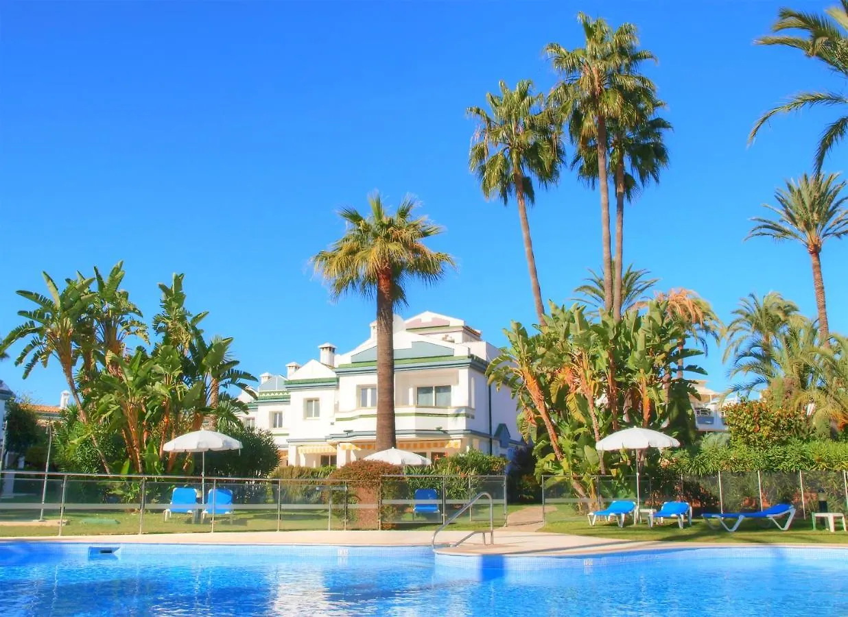 Dominion Beach Apartment Estepona