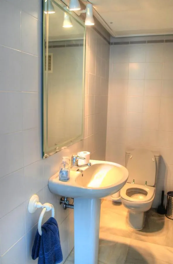 Dominion Beach Apartment Estepona